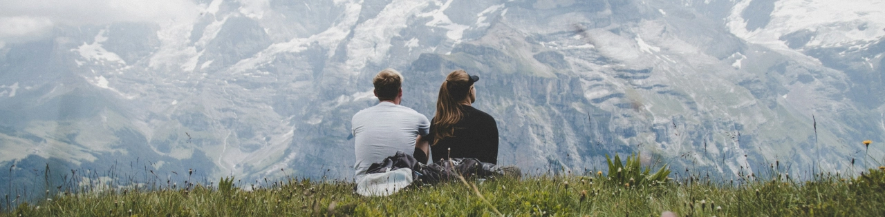 5 Ελβετικές Μάρκες Ενδυμάτων που Πρωτοπορούν στην Βιωσιμότητα